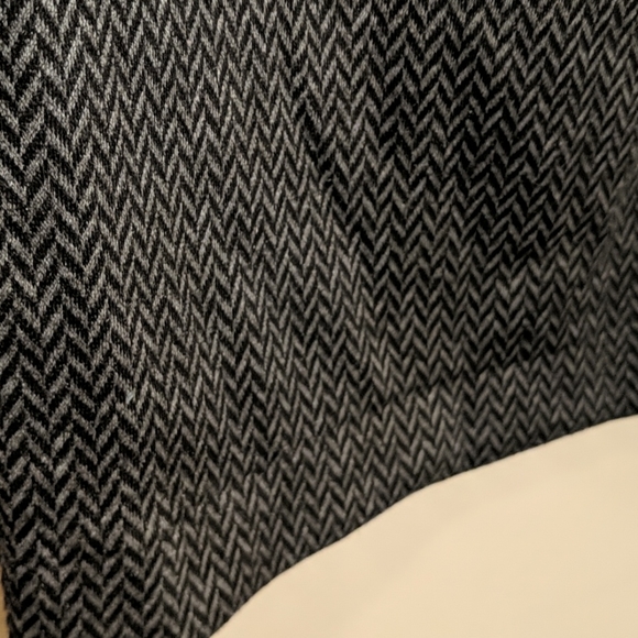 New professional type skirt - Picture 3 of 5